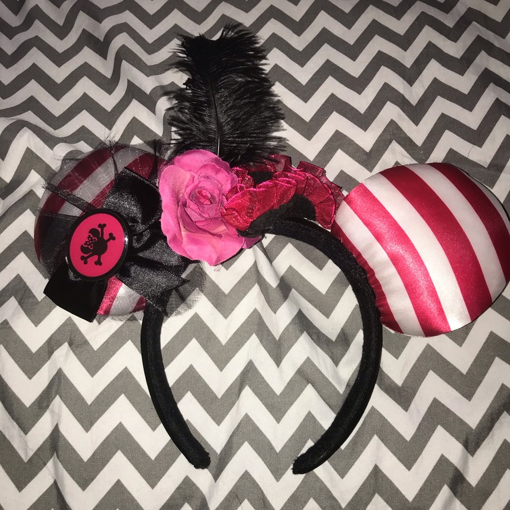 Mickey / Minnie Pirate Ears